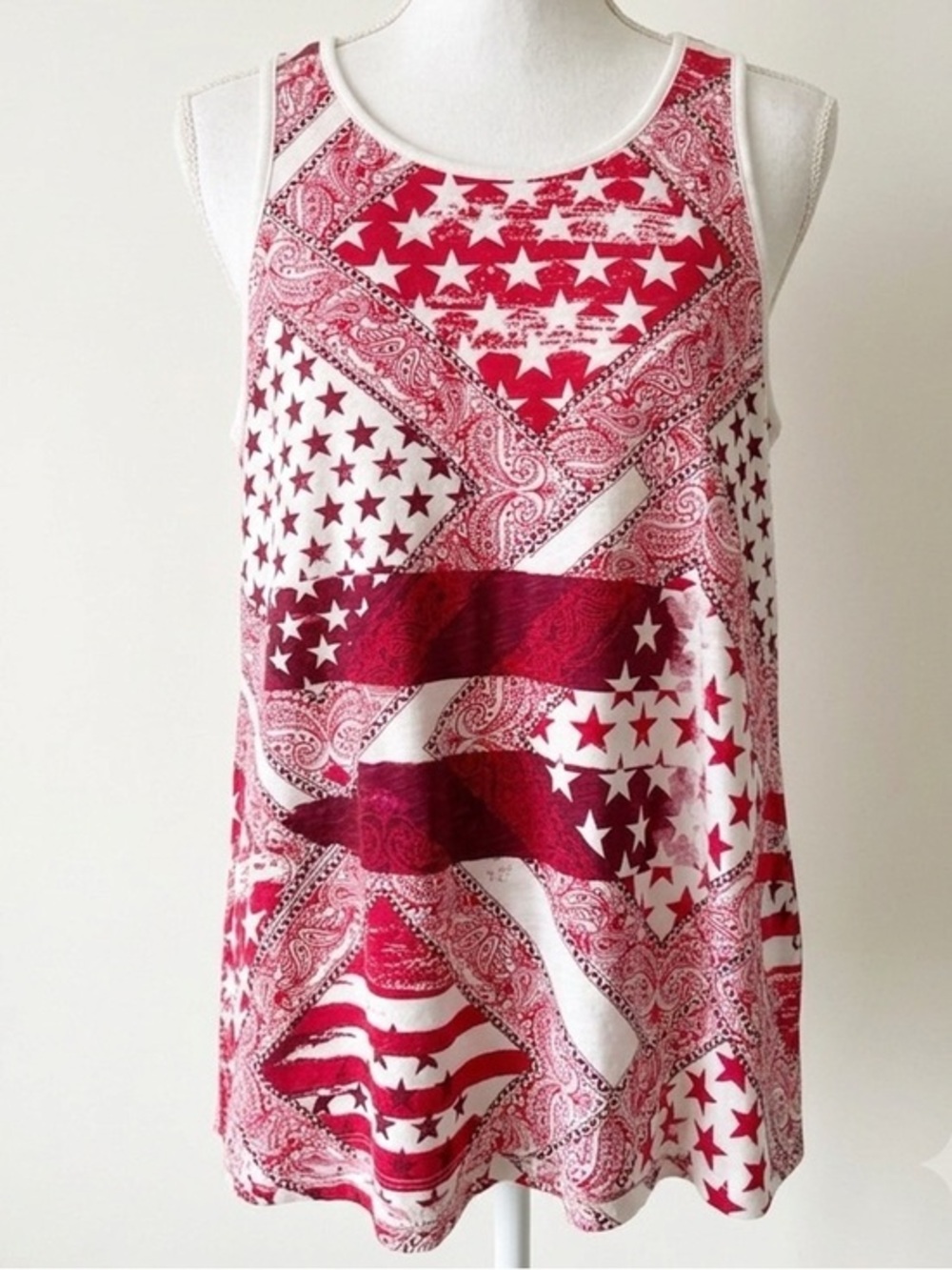 Sonoma Red Off White Americana Patriotic Flag Paisley Tank Top Large